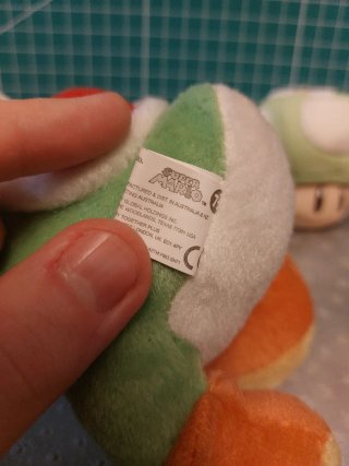Peluche di Yoshi + Fungo verde, Nintendo