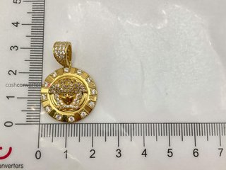 colgante oro 18k