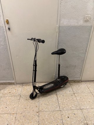Patinete Eléctrico E-Scooter Rojo y Negro