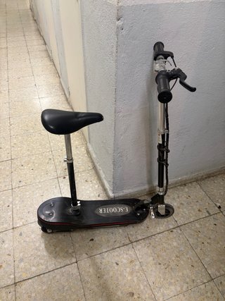 Patinete Eléctrico E-Scooter Rojo y Negro