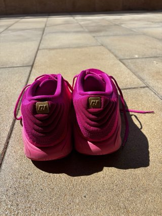 Zapatos Baloncesto Nike GT Hustle 3 Rosa/Morado