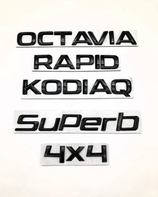 EMBLEMA LOGO TRASERO NEGRO KODIAQ SKODA 2656