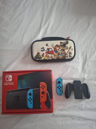 Nintendo Switch Azul y Naranja