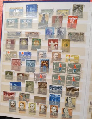 300 Sellos de Portugal
