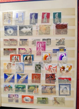 300 Sellos de Portugal