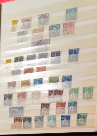 300 Sellos de Portugal