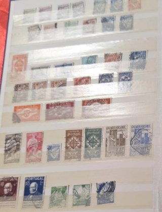 300 Sellos de Portugal