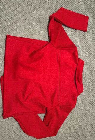 Cazadora roja estilo motero