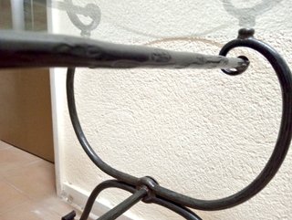 Mesa  hierro forjado y cristal