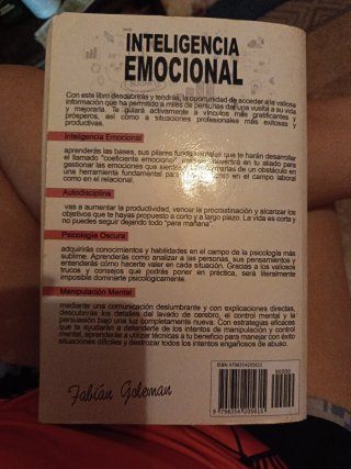 Inteligencia emocional 4 libros en 1 : la guía ...