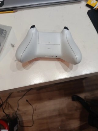 Mando Xbox One personalizado a mano