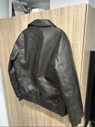 Chaqueta Bomber Guess Vintage Marrón
