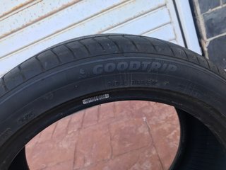 Neumático 225/45 R17 94Y XL