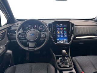 SUBARU Forester 2.0i Hybrid Field