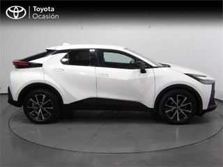 TOYOTA C-HR 1.8 Advance Hybrid 140