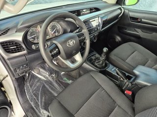 TOYOTA HILUX 2.4 D-4D 150 CV 5 PLAZAS DOBLE CABINA