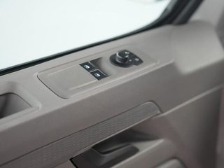 Volkswagen Caravelle 2.0 TDI 110CV Corta 9 plazas