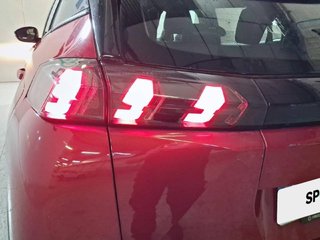 Peugeot 2008 Active Pack Puretech 130 S&S 6 Vel. MAN