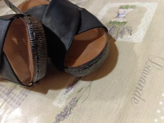 Sandalias negras Saltar Talla 38 cuña