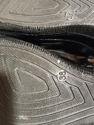 Sandalias negras Saltar Talla 38 cuña
