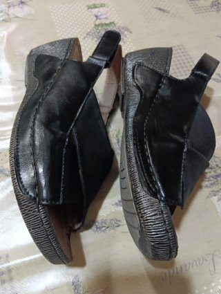 Sandalias negras Saltar Talla 38 cuña