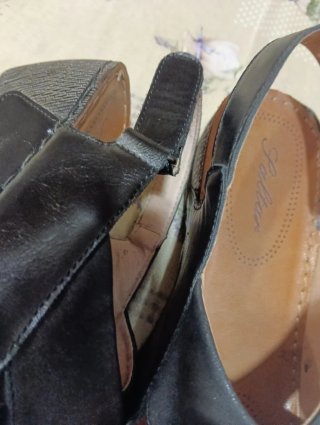 Sandalias negras Saltar Talla 38 cuña