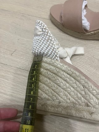 Sandalias Castañer Beige Talla 40