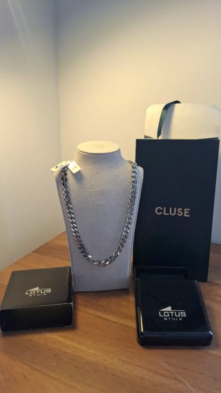 Collar Cadena & Cruz Plata/Negro Lotus Style N.O.S