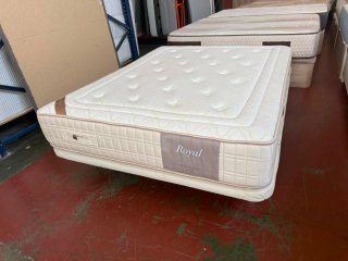 Colchón Sonpura Royal 150x190 + Base Beige