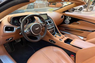 Aston Martin DB11 Volante 510cv