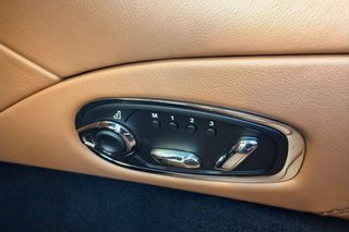 Aston Martin DB11 Volante 510cv