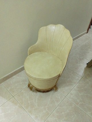 Butaca Descalzador Estilo María Antonieta