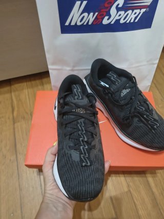 Nike Motiva Scarpe corsa  Nuove nr 38 Unisex