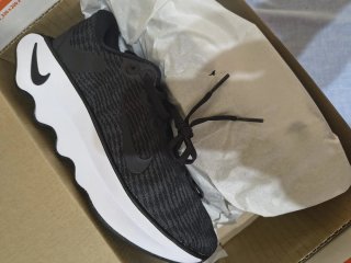 Nike Motiva Scarpe corsa  Nuove nr 38 Unisex