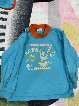 Uniforme Escuela Infantil Acuarelas