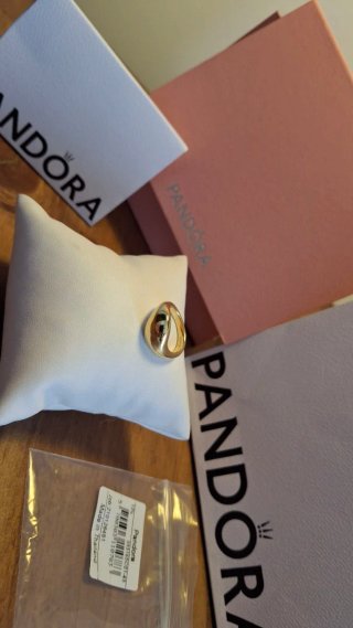 Anillos Pandora Dorados & con piedras