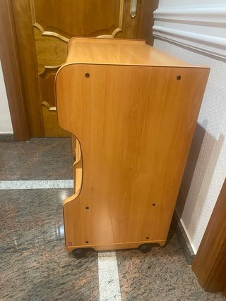 Mesa de ordenador de madera