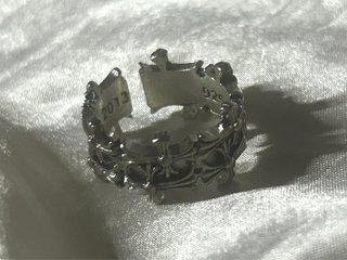 Anillo Chrome Hearts Plata