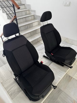 Asientos Delanteros VW Polo V 3 Puertas