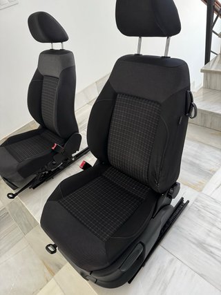 Asientos Delanteros VW Polo V 3 Puertas