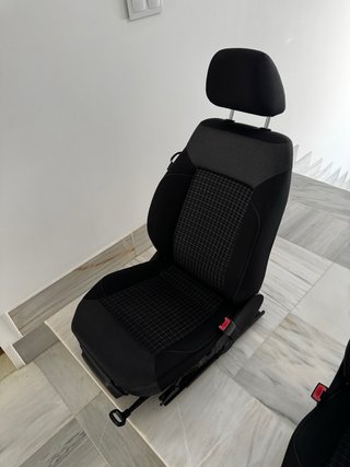 Asientos Delanteros VW Polo V 3 Puertas