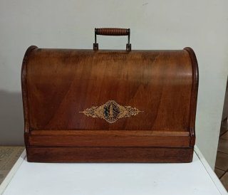 Macchina per cucire Singer anni 1900/1901 -(RRR)