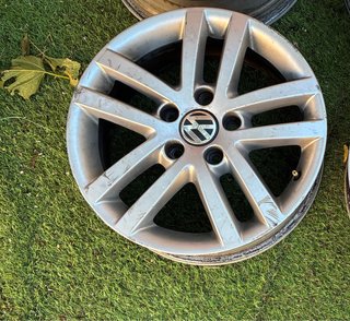 Llanta Golf 6
