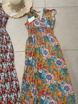 Set 2 Abiti + Cappello