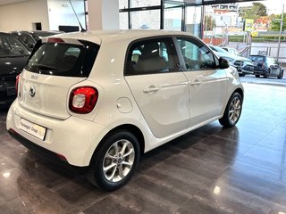 SMART forfour 60kW81CV EQ