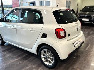 SMART forfour 60kW81CV EQ