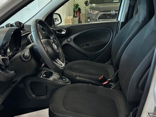 SMART forfour 60kW81CV EQ