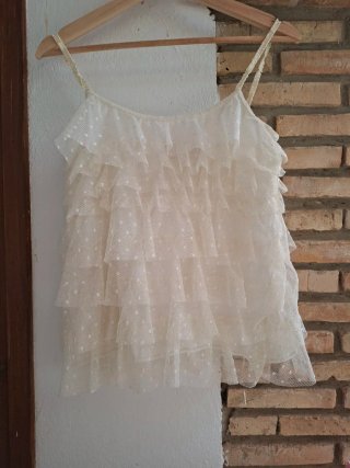Top Zara plumeti volantes