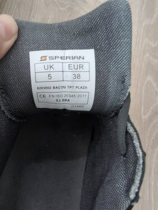 Zapatos seguridad Sperian T38