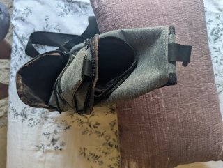 Bolso gris para uso diario y fotografía